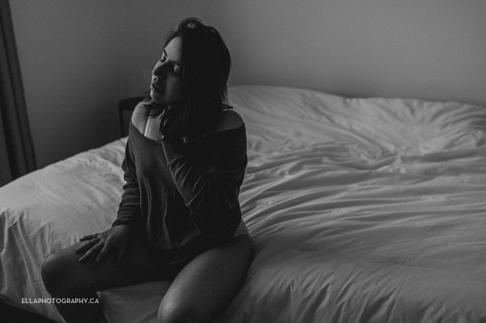 Boudoir Photography by ella photography in Montreal