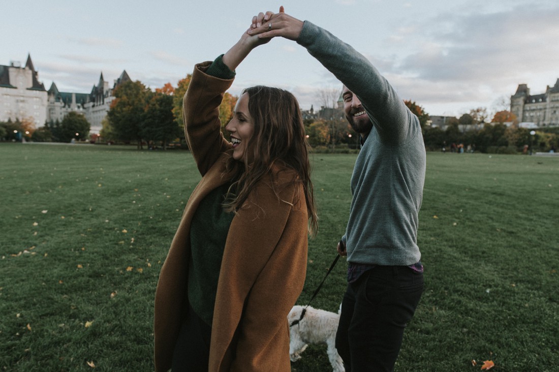 ellaphotography_outdoor_ottawa_engagement_session_5496.jpg