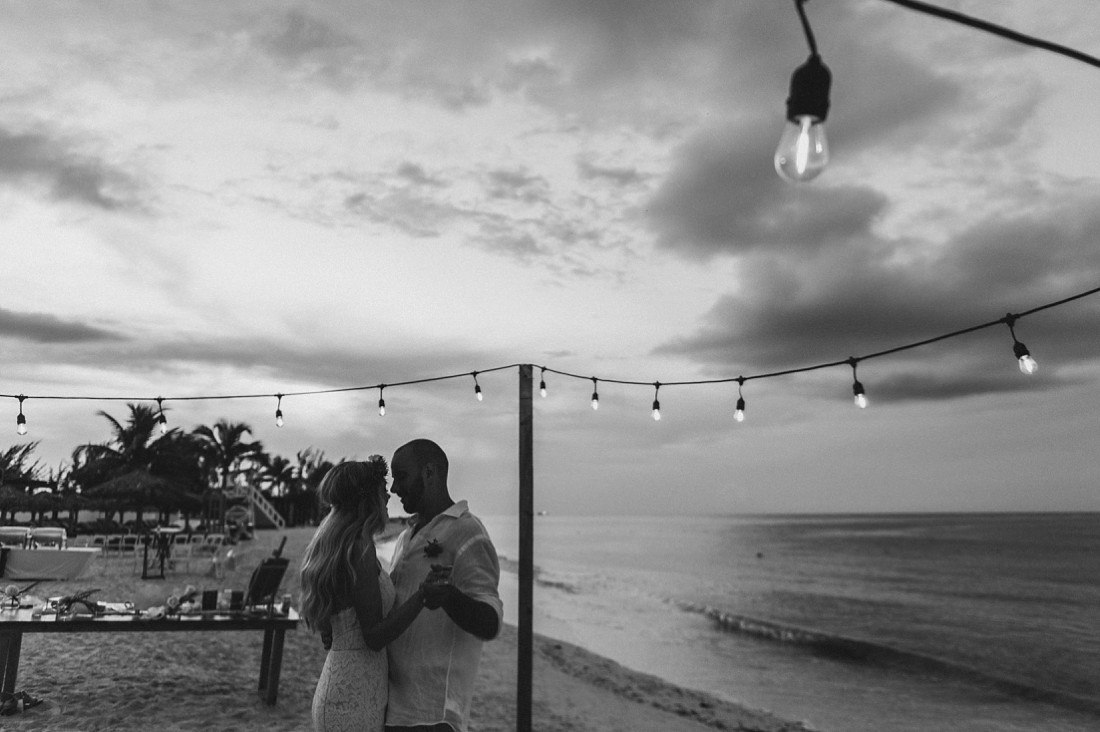 EllaPhotography_Jamaica_ROYALTON_WHITE_SANDS_Wedding_0068.jpg